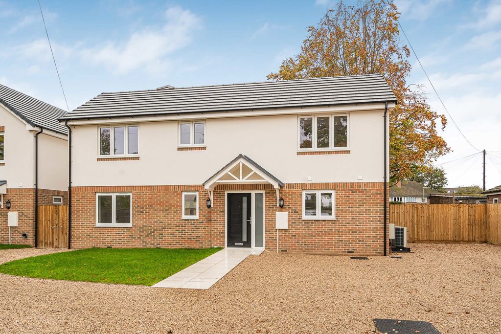 Property photo 1 of 26 Exterior