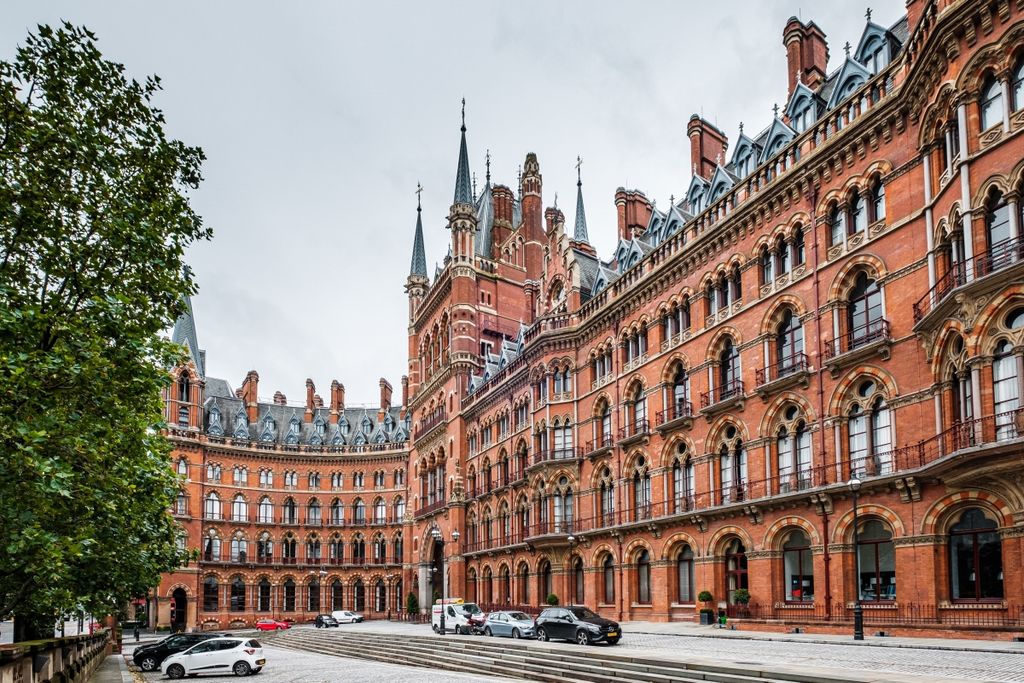 Property photo 1 of 10 St Pancras Chambers