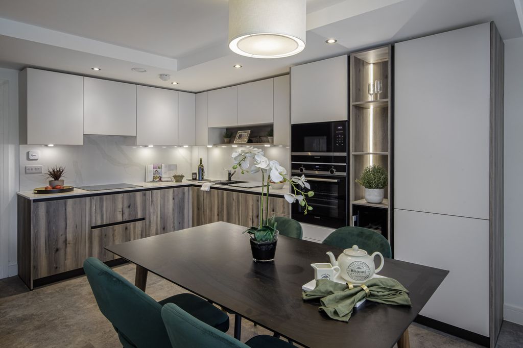 Property photo 2 of 9