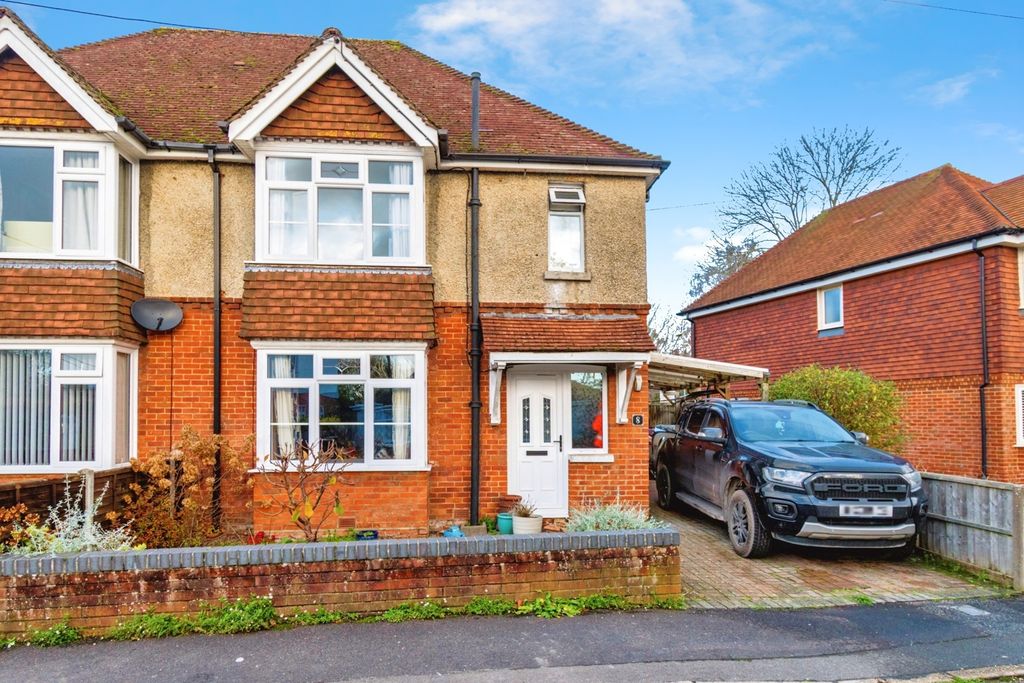 Property photo 1 of 17 Photo