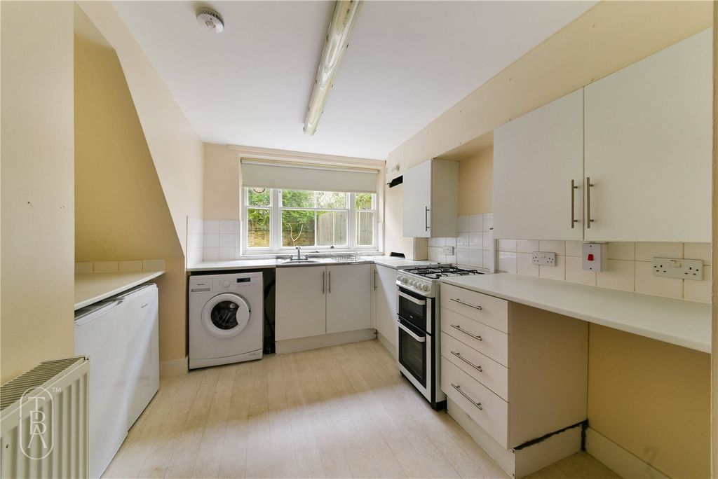 Property photo 3 of 9 Picture No. 07