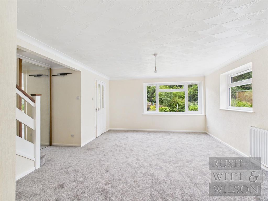 Property photo 3 of 22