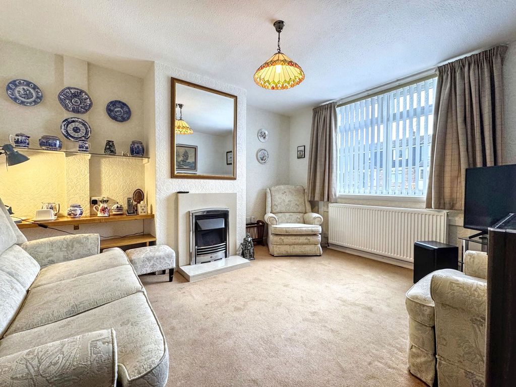 Property photo 2 of 23