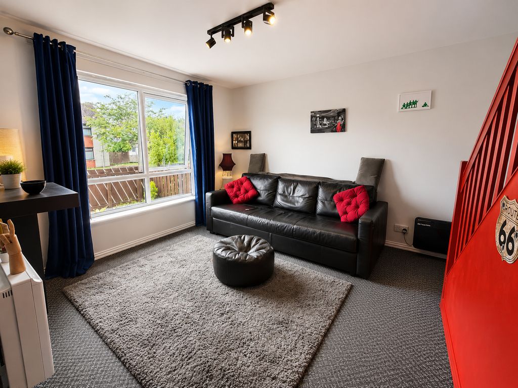 Property photo 2 of 9