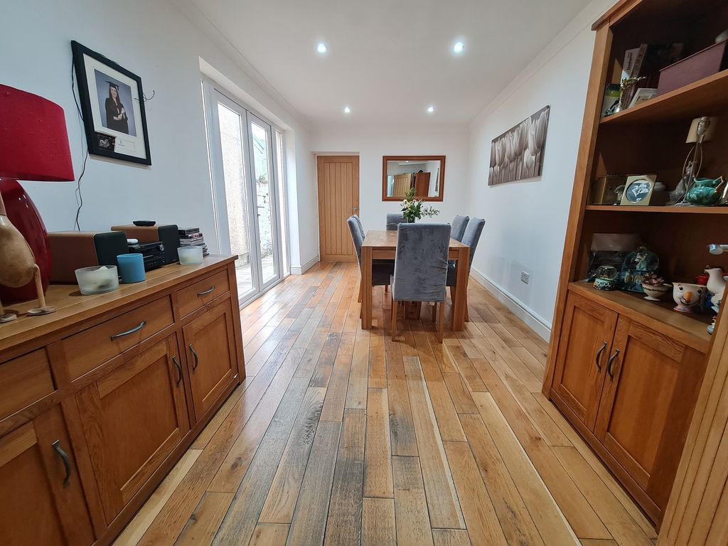 Property photo 3 of 17 Not Specified