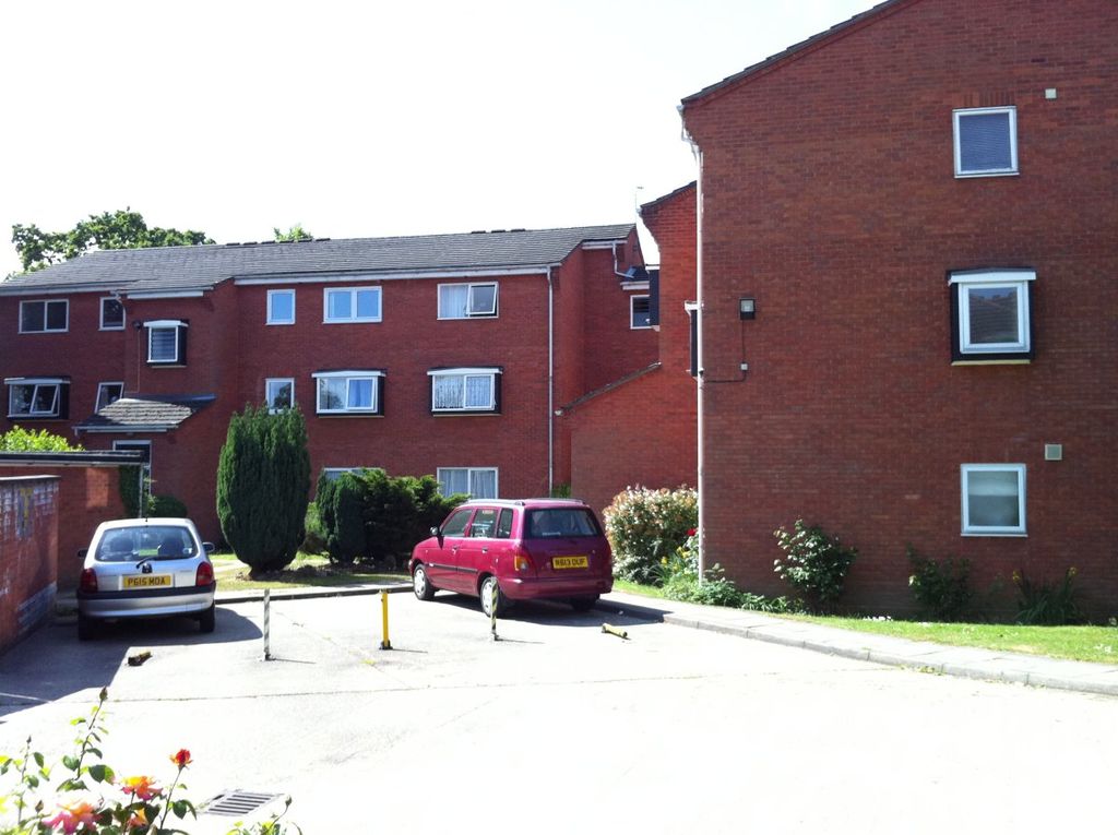 Property photo 1 of 8