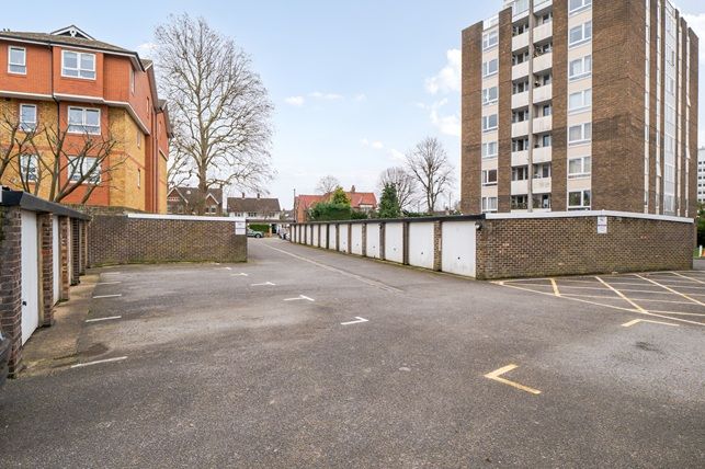 Property photo 2 of 14