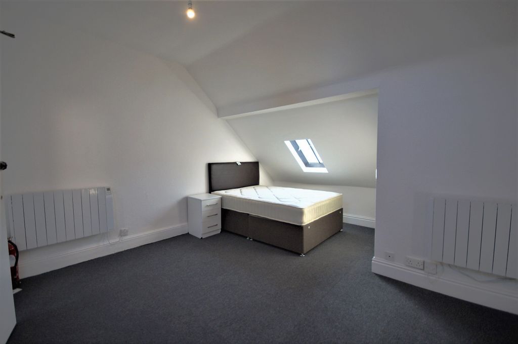 Property photo 2 of 4