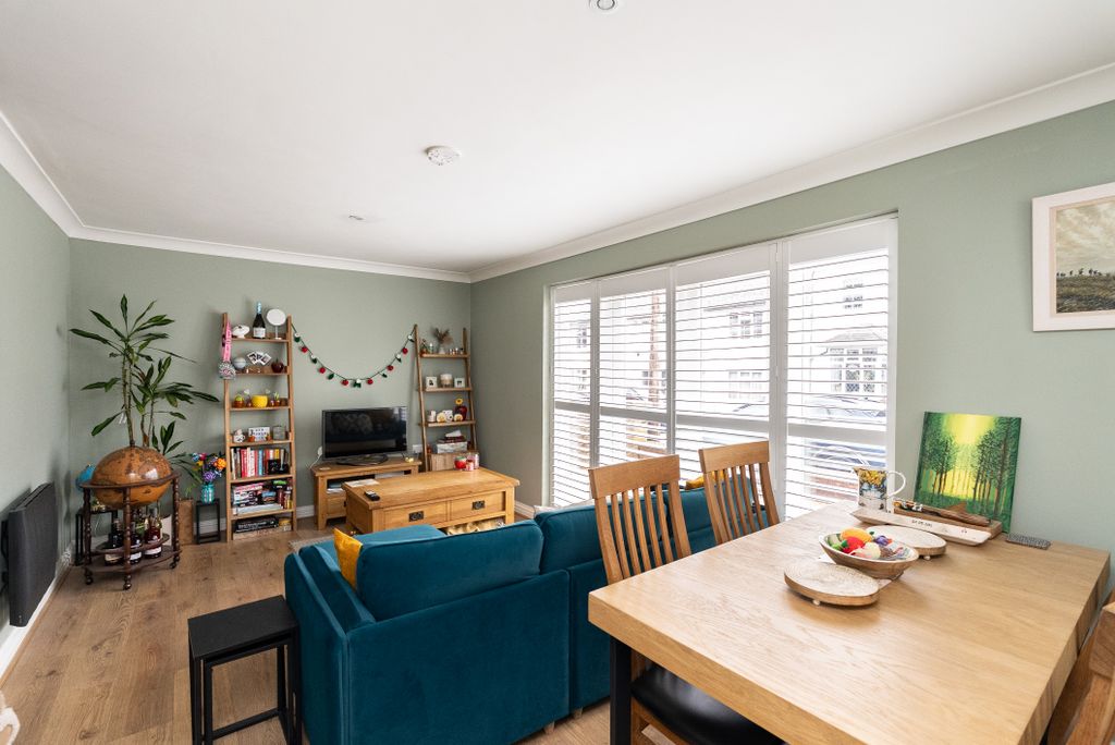 Property photo 3 of 13 Dsc03277