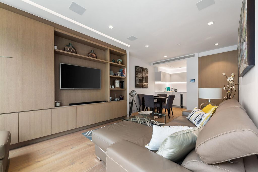 Property photo 2 of 14 Image