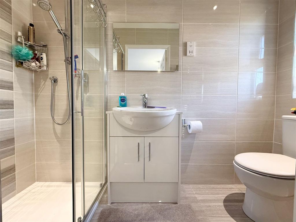 Additional image 16 of 4 bed detached house for saleOakley Drive, Loughborough LE11