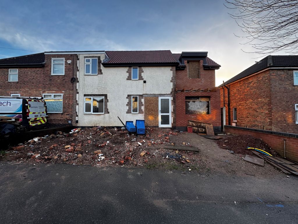 Property photo 1 of 5