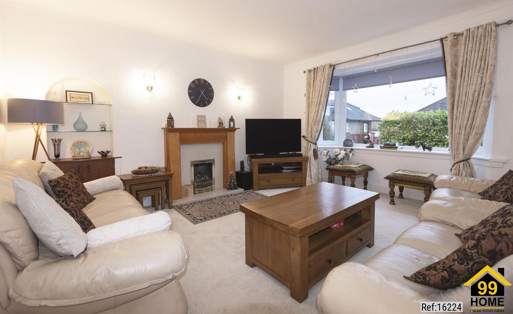 Property photo 3 of 15 Photo 2