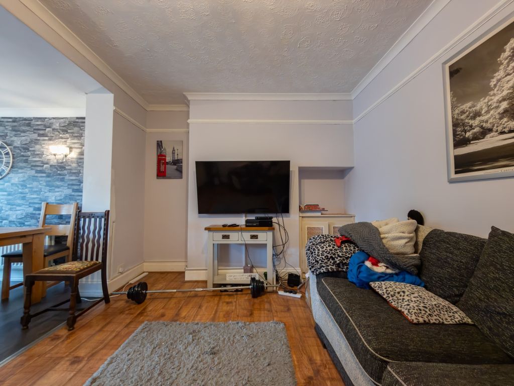 Property photo 3 of 15 3