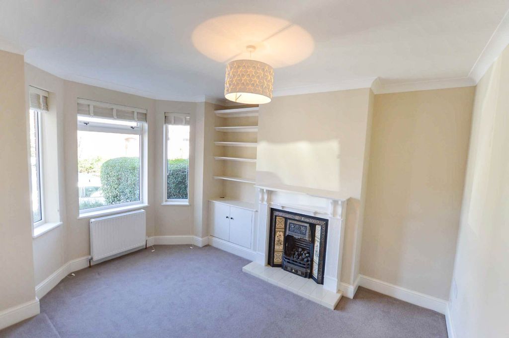 Property photo 2 of 12 Picture No. 02
