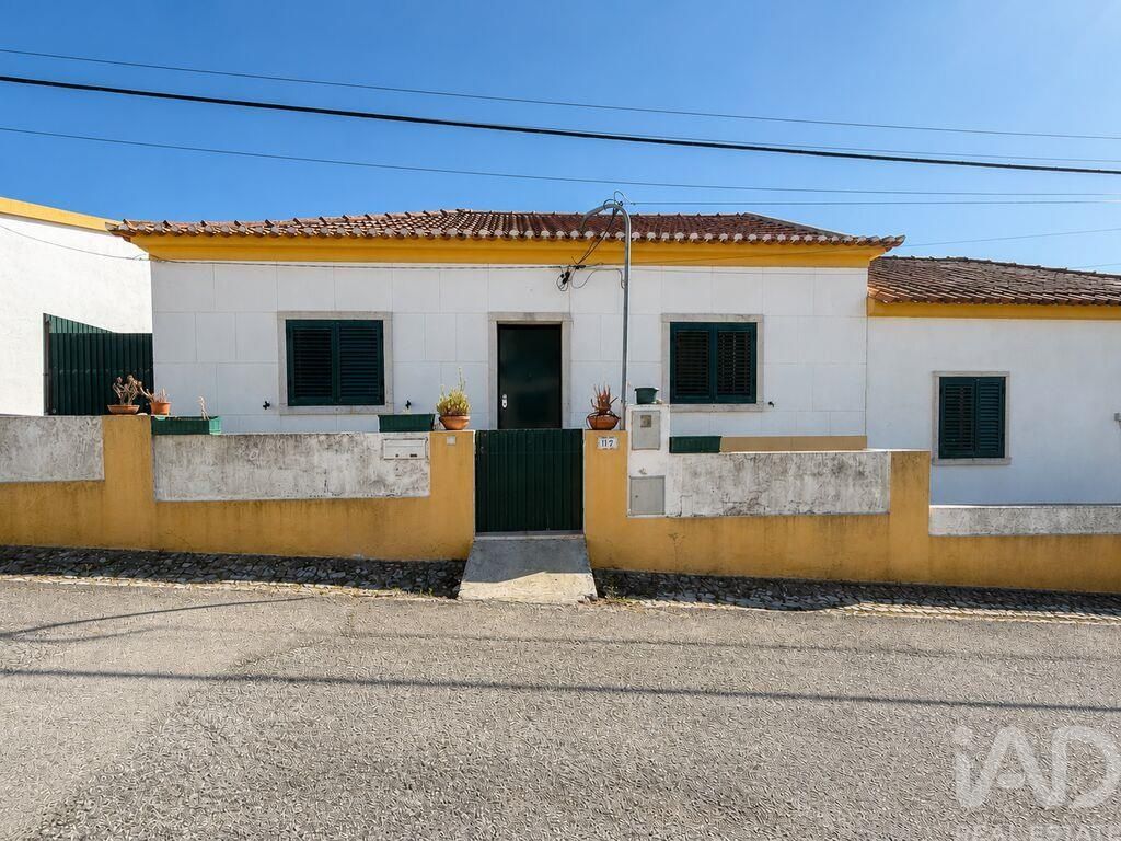 Property photo 1 of 23