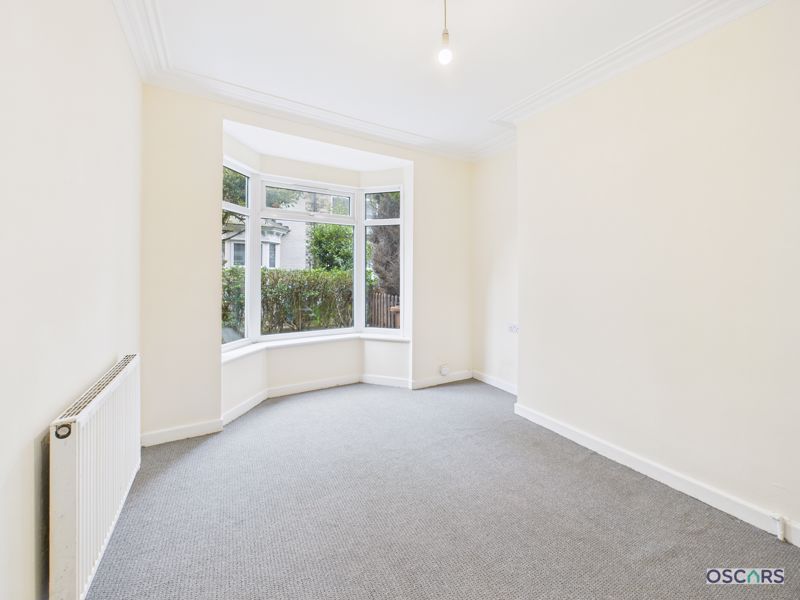 Property photo 2 of 9 Photo 3