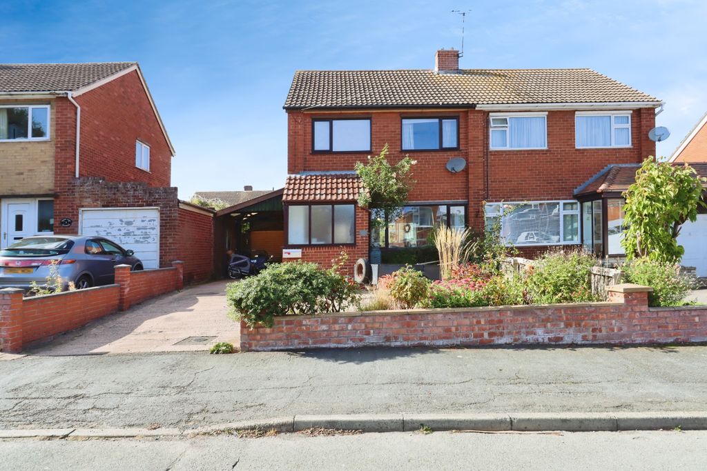 Property photo 1 of 15