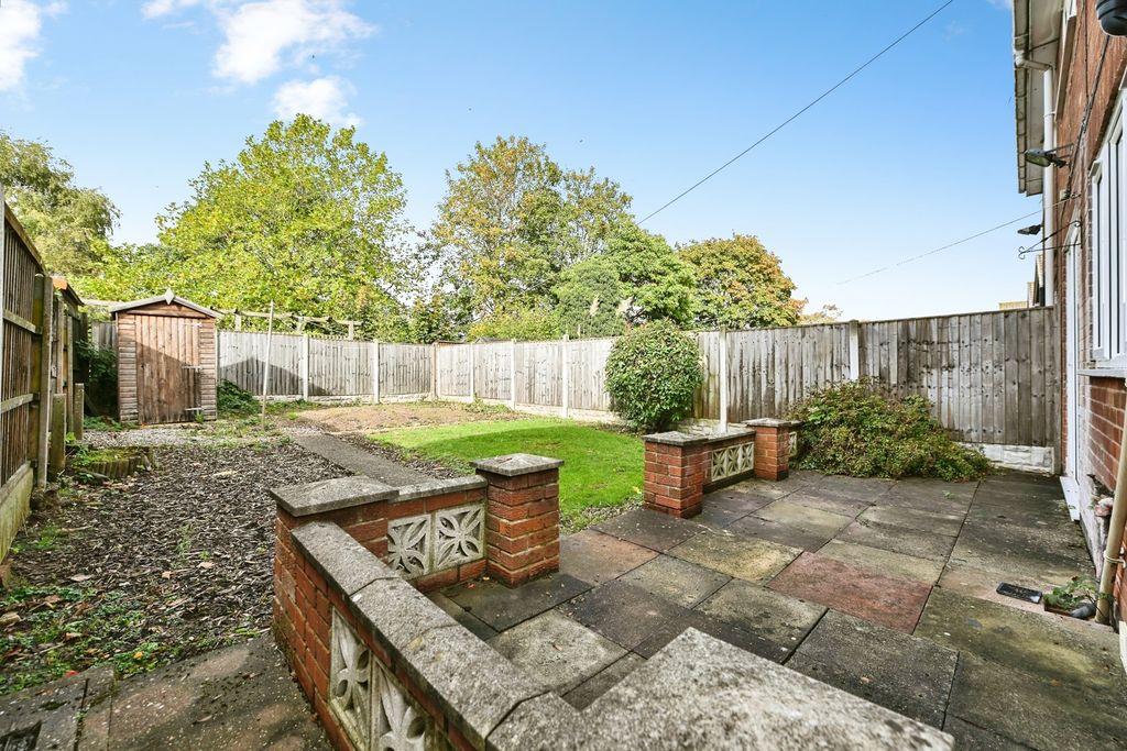 Property photo 2 of 16 Pbox-Img.Jpg