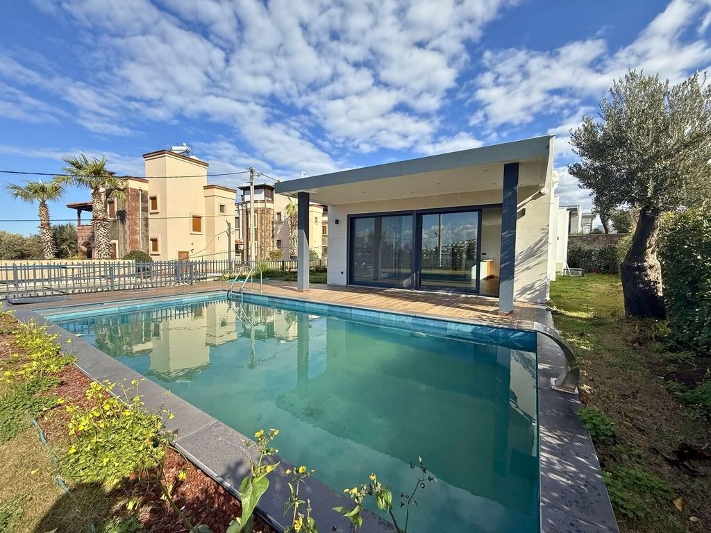 Property photo 1 of 22 Modern Single-Storey Yalikavak Property For Sale - Main View Of The Property