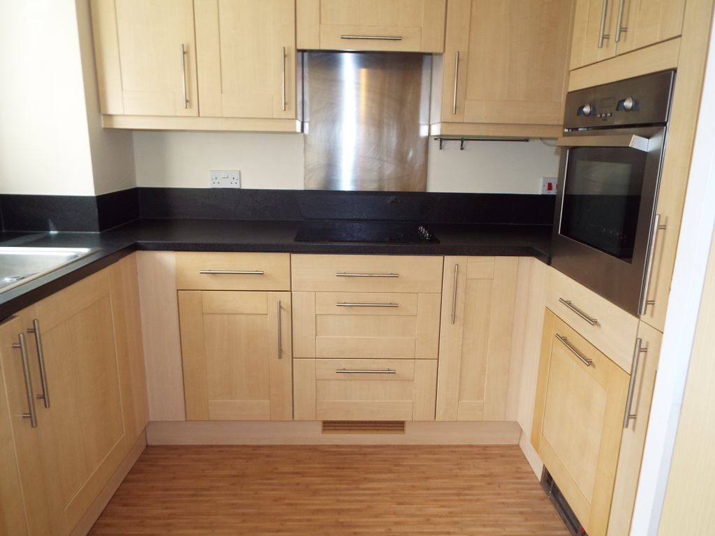 Property photo 2 of 11