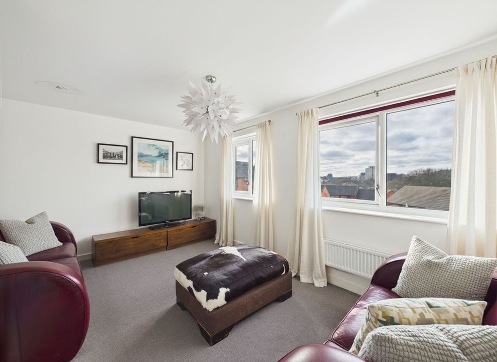 Property photo 2 of 20 Lounge (Virtually Furnished)/Pot Entail Bedroom 4