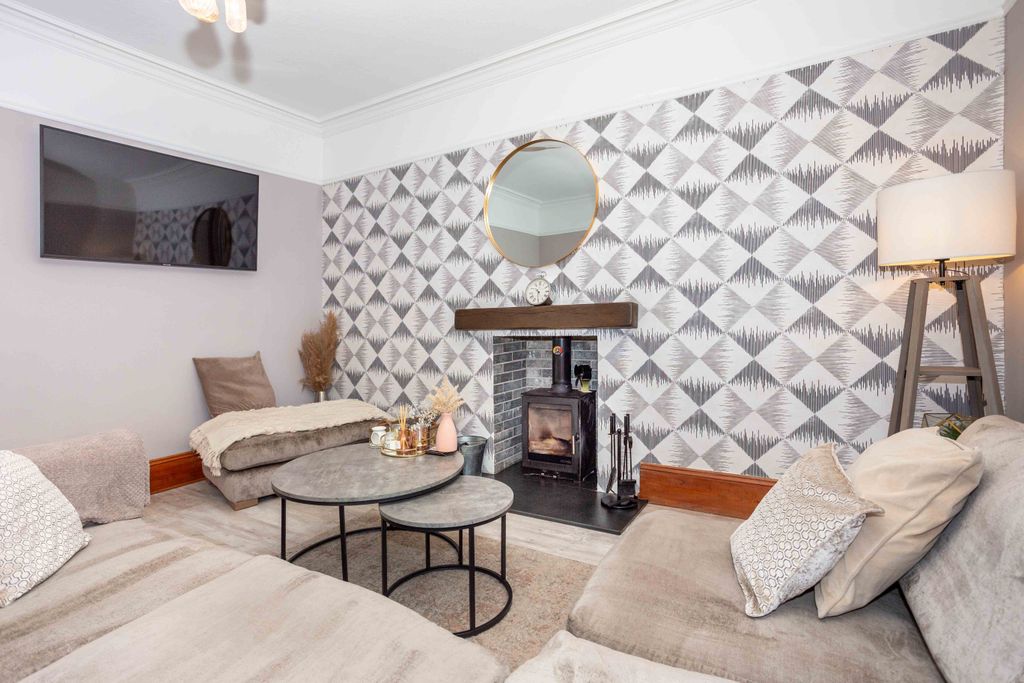 Property photo 2 of 29 Living Room