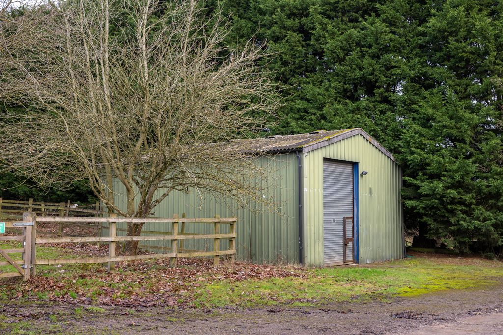 Additional image 41 of 11 bed farm for saleKings Lane, Snitterfield, Stratford-Upon-Avon, Warwickshire CV37.