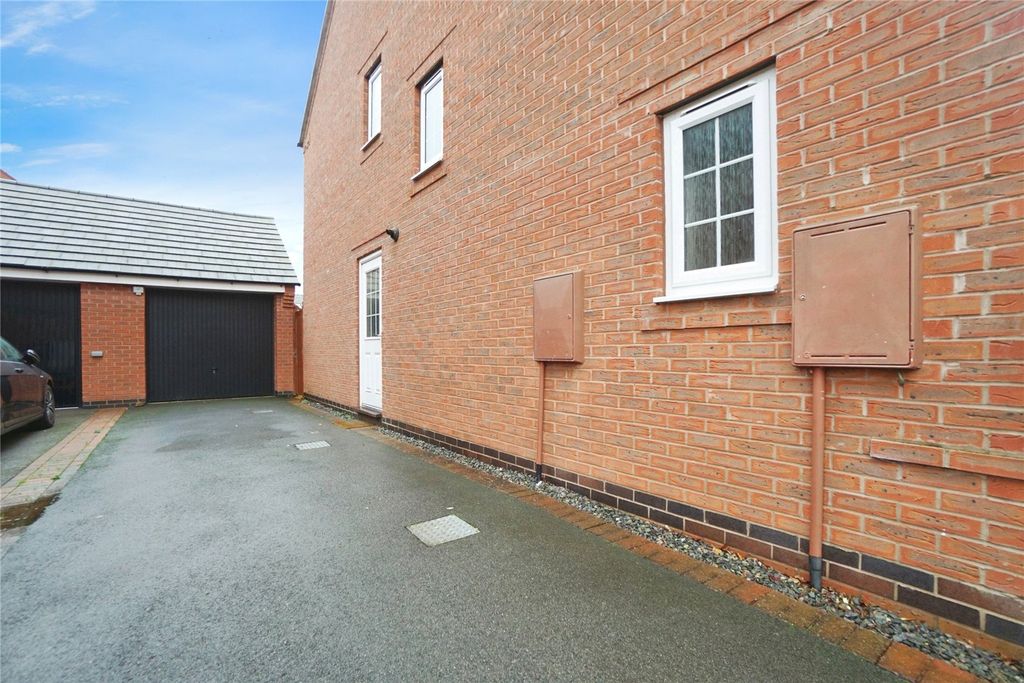 Property photo 2 of 17 Picture 2