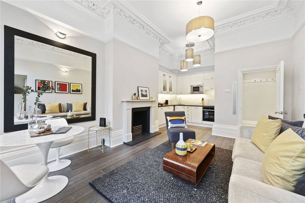 Property photo 2 of 8 Picture No. 06