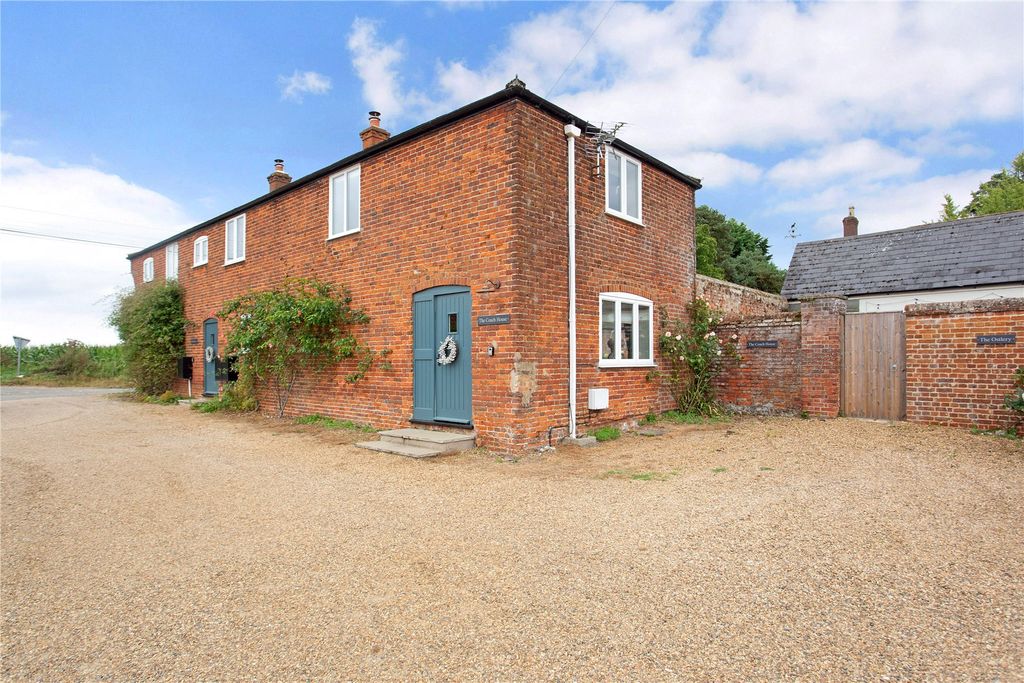 Property photo 2 of 23 76834_The-Coach-Hous
