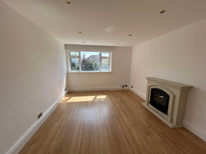 Property photo 3 of 23 Photo 14
