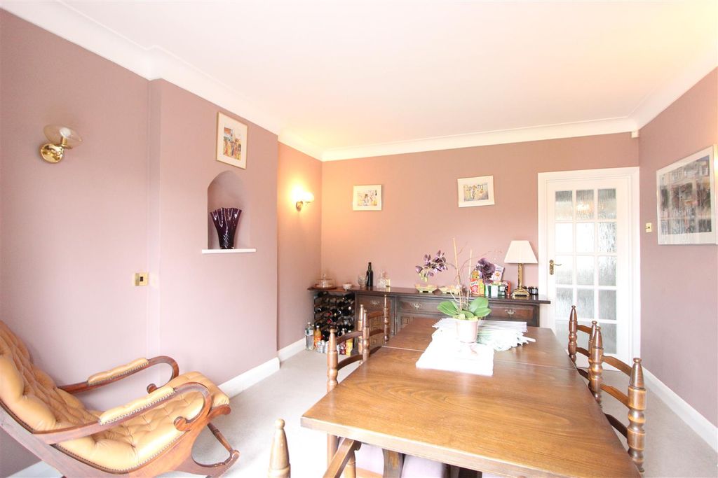 Property photo 3 of 22 Img_4949.Jpg