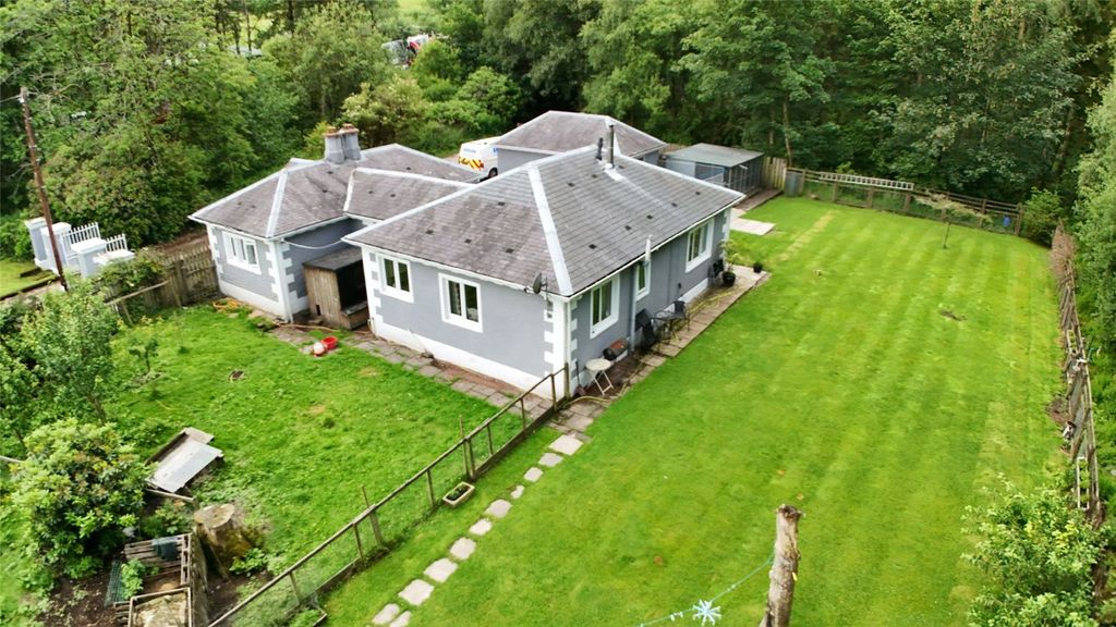 Property photo 1 of 23 Picture No. 24