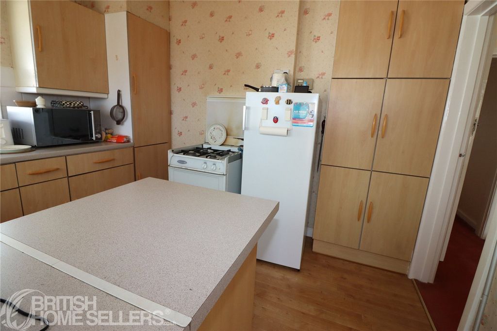 Property photo 3 of 16 Picture No. 16