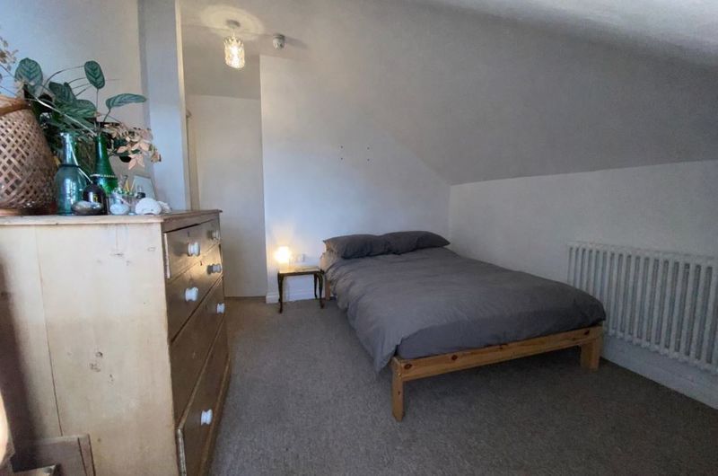 Property photo 3 of 8 Photo 3