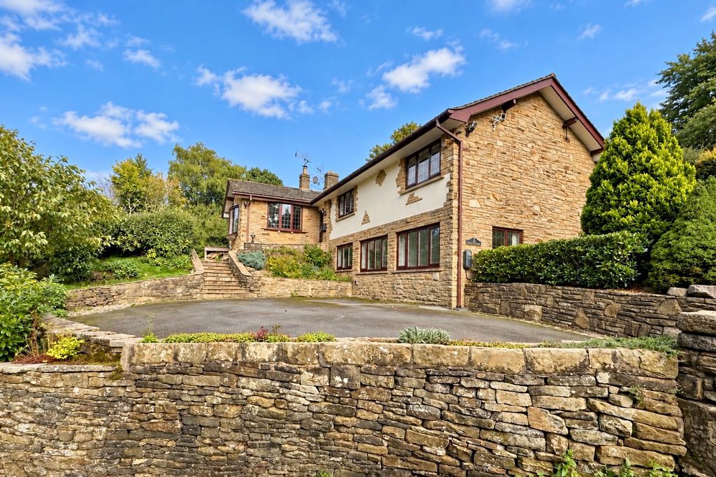 Property photo 1 of 35