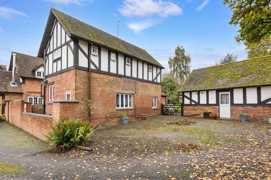 Property photo 1 of 23