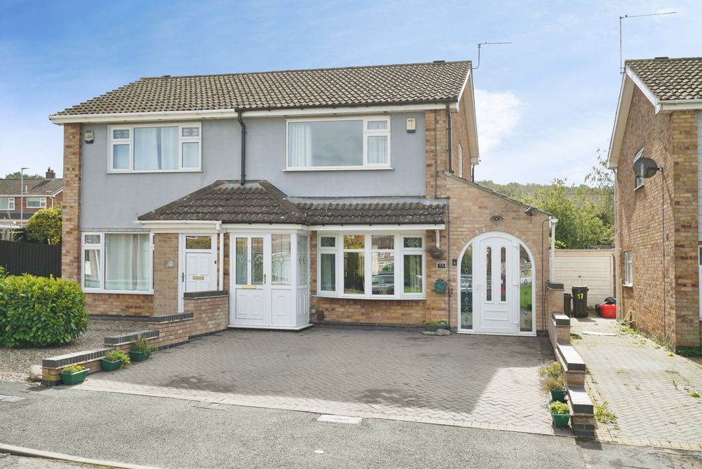 Property photo 1 of 19 Pbox-Img.Jpg