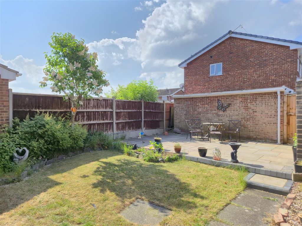 Property photo 2 of 16 Private Rear Garden