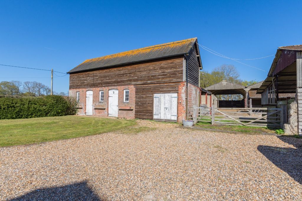 Property photo 3 of 24 Outbuildings