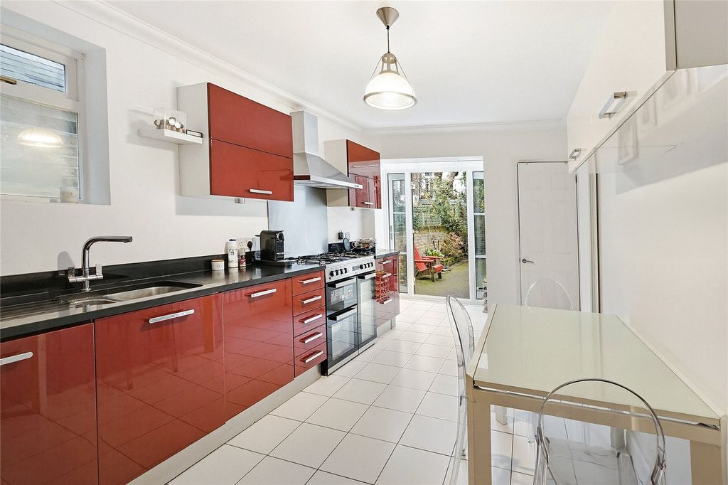 Property photo 2 of 13 Kitchen