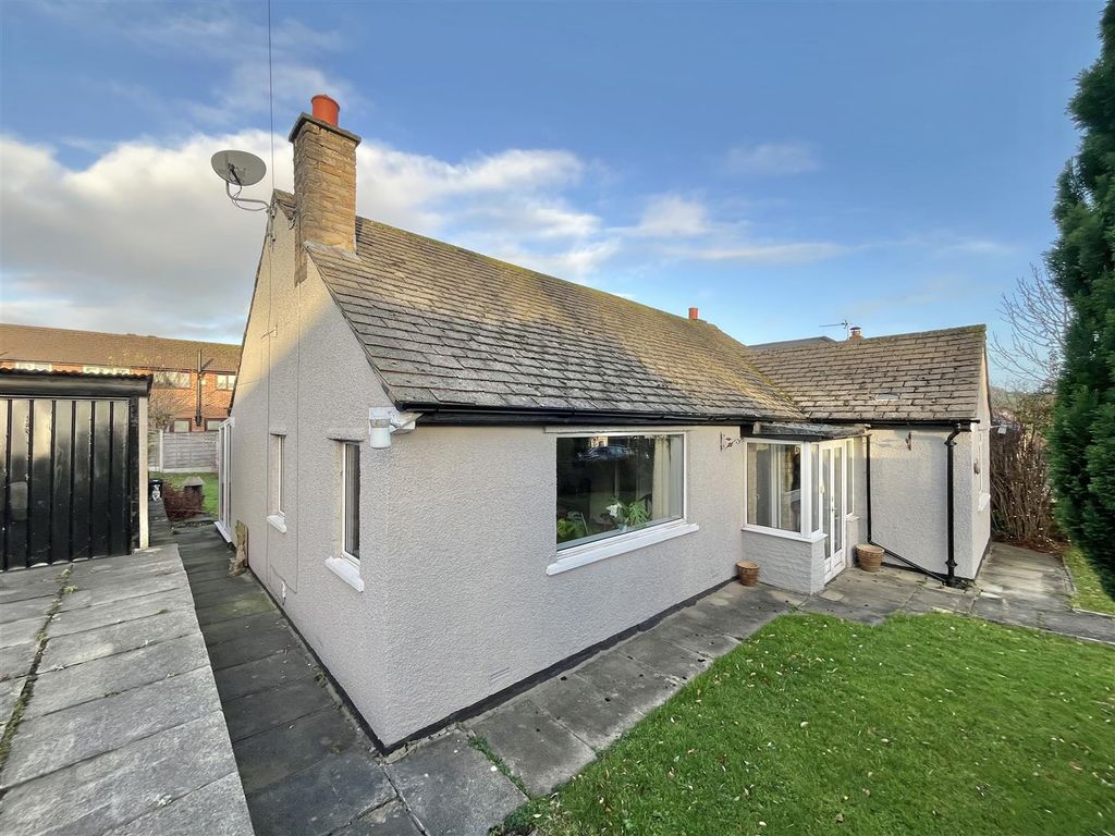 Property photo 3 of 14 Front View