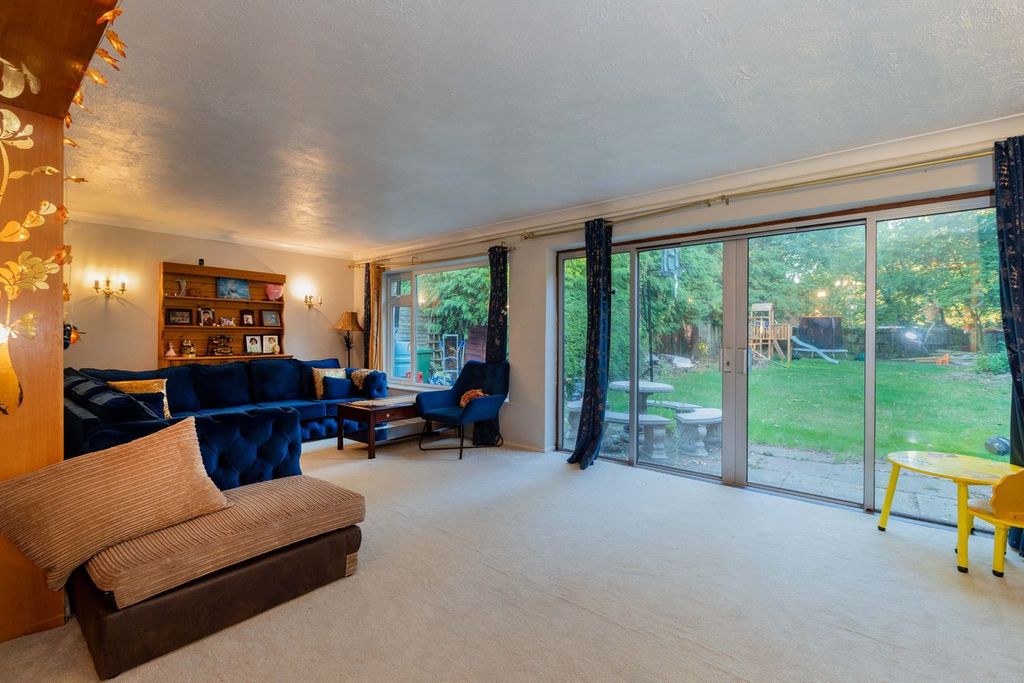 Property photo 2 of 15