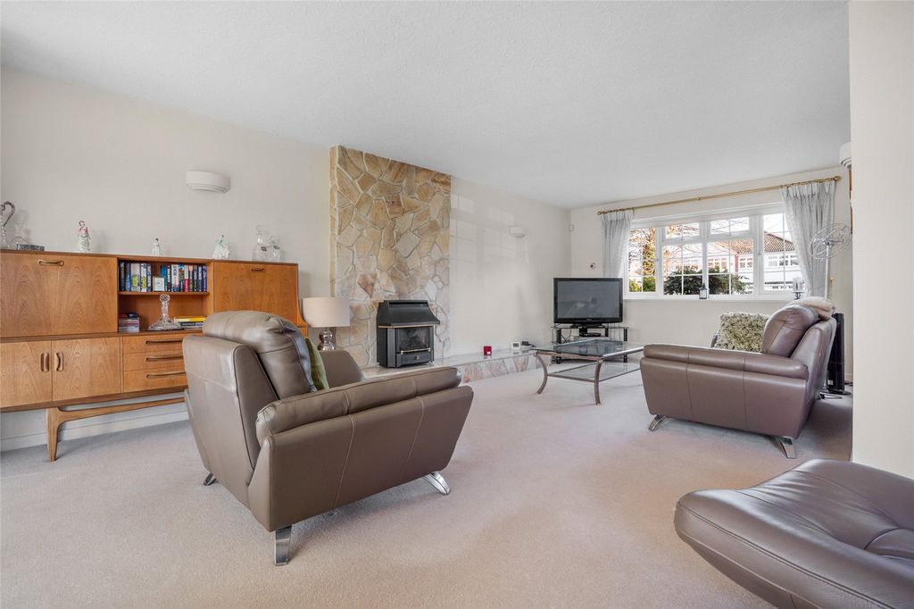 Property photo 2 of 20 Picture No. 06