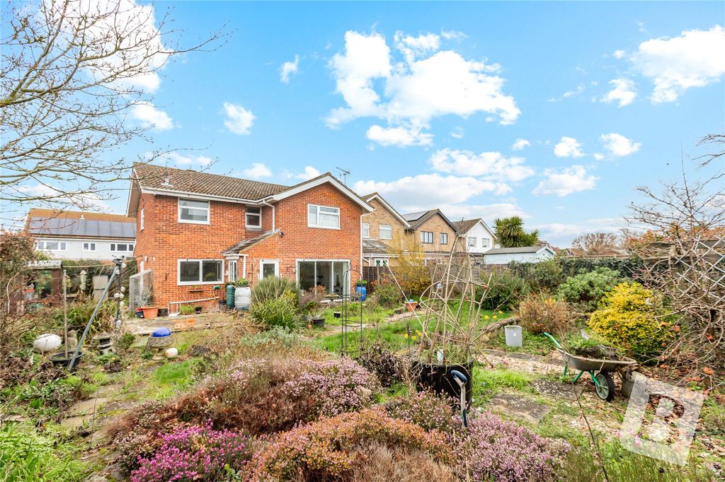 Property photo 1 of 23 Garden