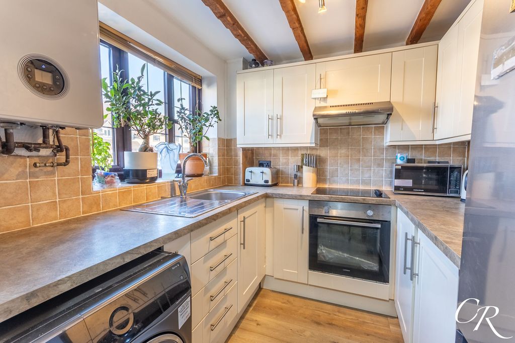 Property photo 3 of 15