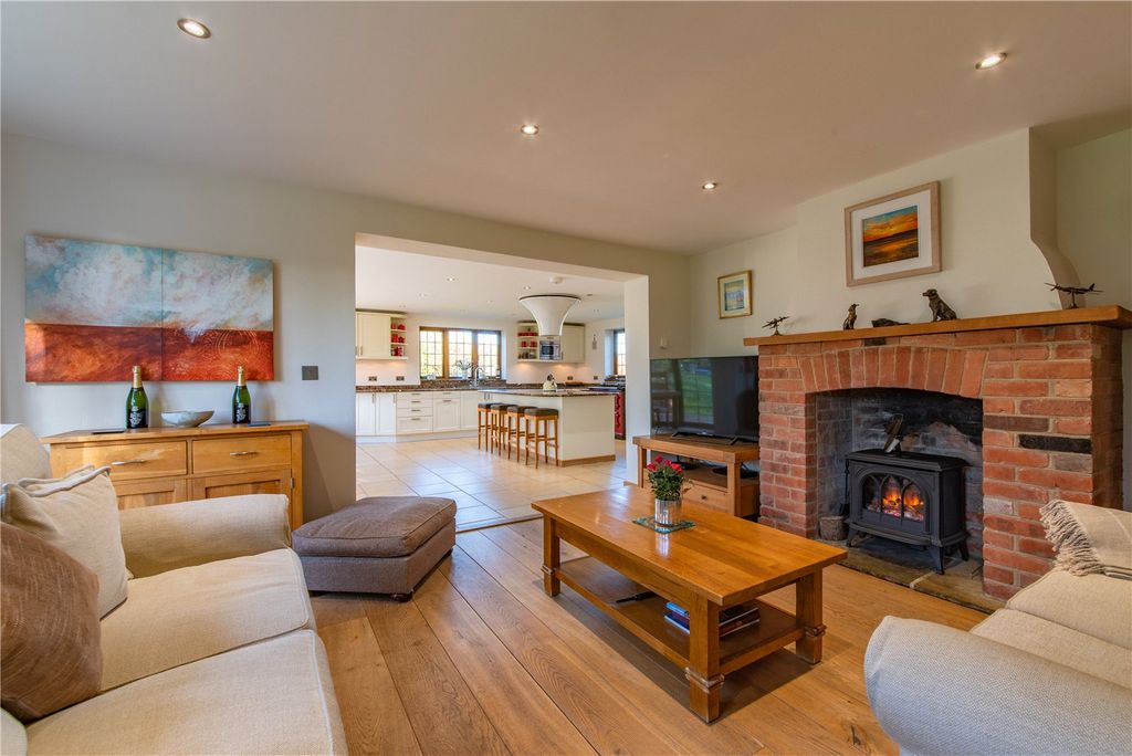 Property photo 3 of 34 Family Room