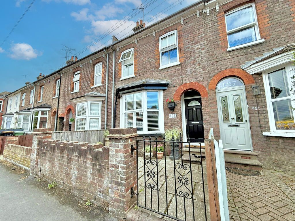 Property photo 1 of 15 Front