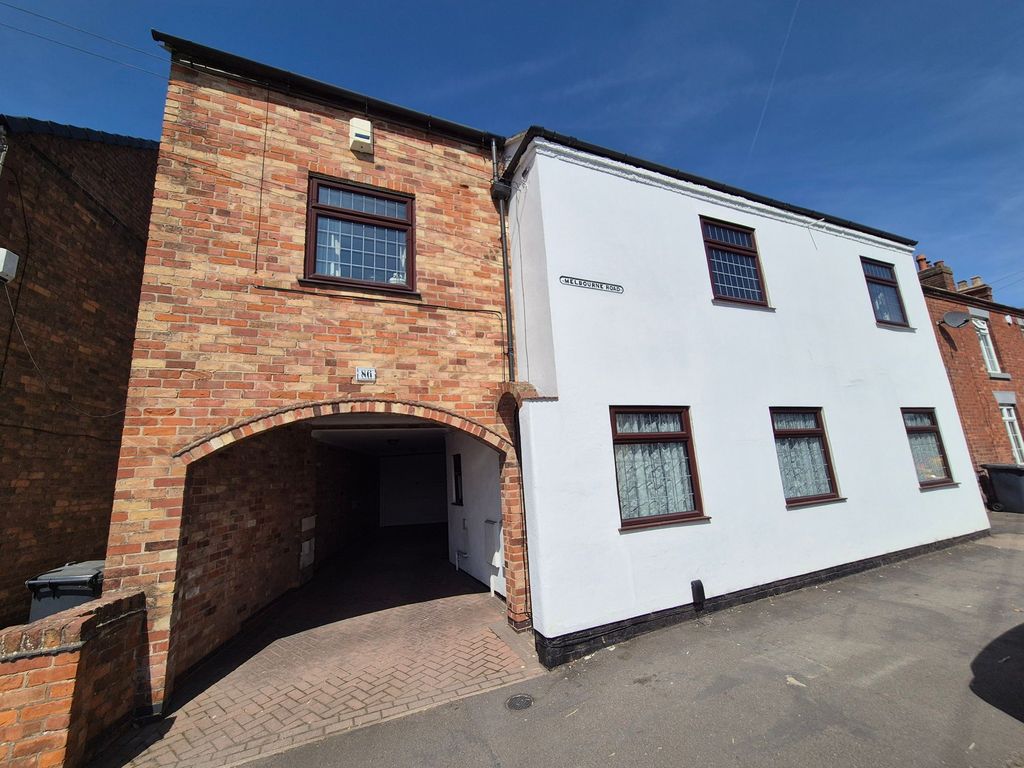 Property photo 1 of 34